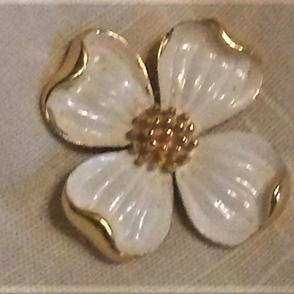 Trifari Jewelry - Mid Century Modern, Tafari Gold tone and White Dogwood Brooch